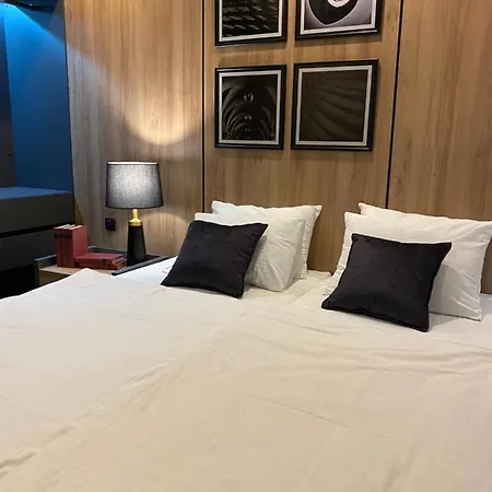 Platani Hotell 4*
