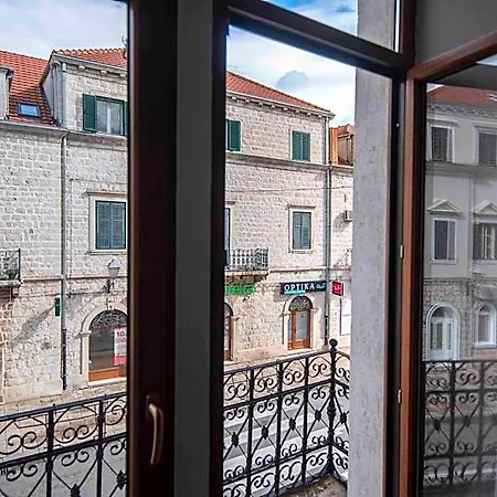 Platani Hotell